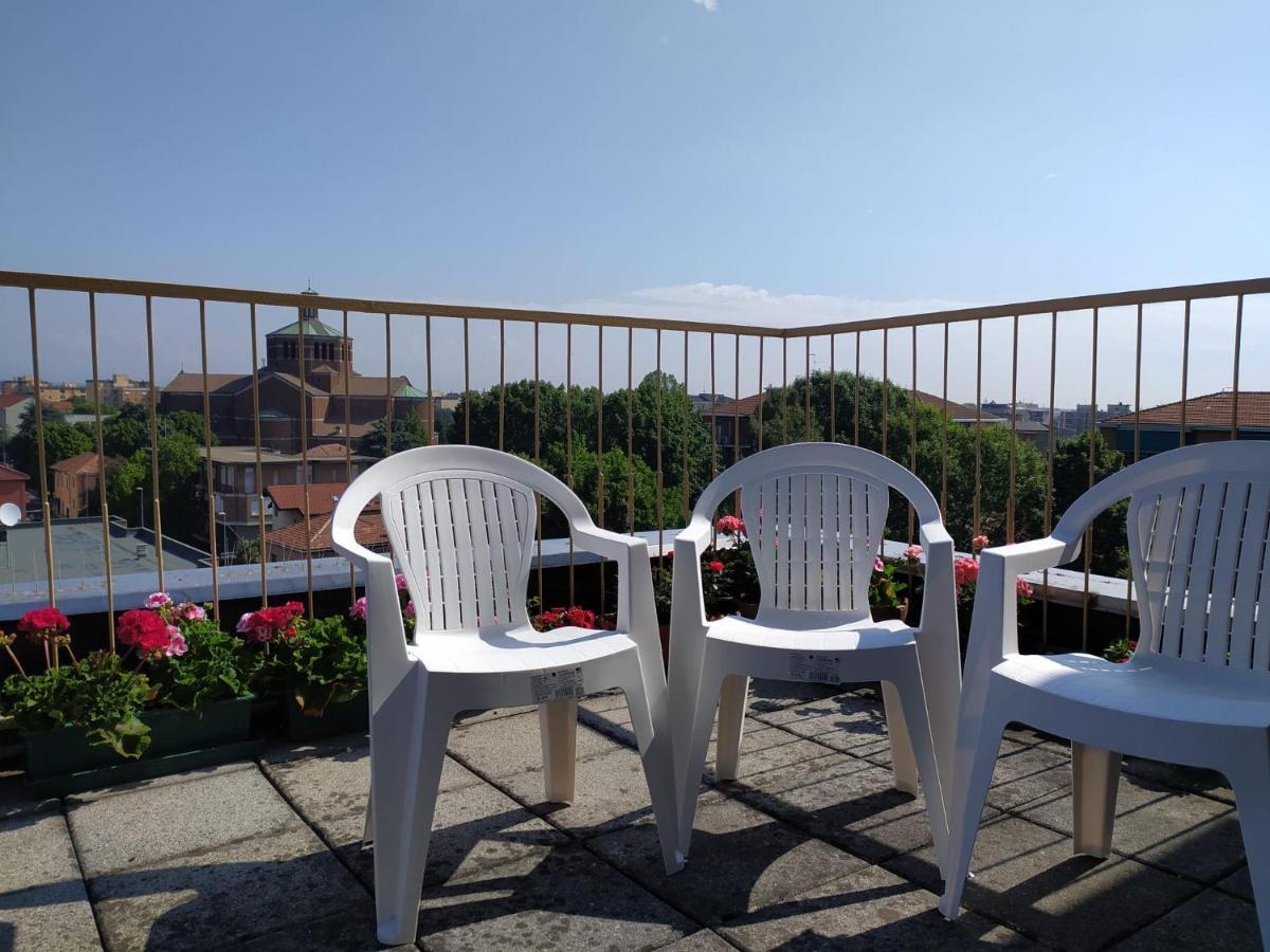 La Terrazza Su Monza Casa Vacanze Kültér fotó